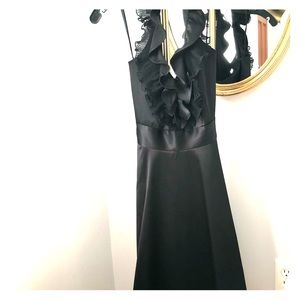 Gorgeous White House Black Market Ruffle Dress